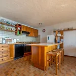 Apartment Garda Lake, Free Park, Big Swimming Pool *