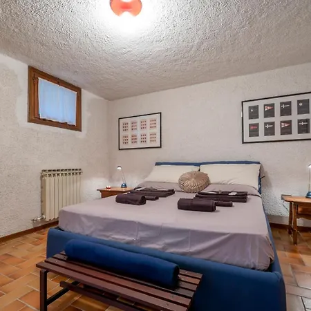 Apartment Garda Lake, Free Park, Big Swimming Pool Torri Del Benaco